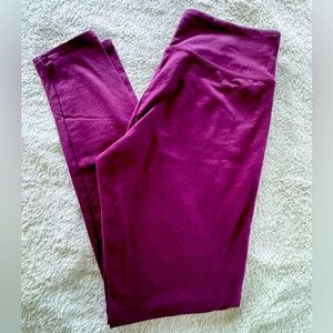 Aerie Leggings In Burgundy Size M